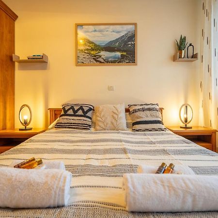 Premium Comfy 2Bdr Apt - Free Parking - Fast Wi-Fi Sofia Esterno foto