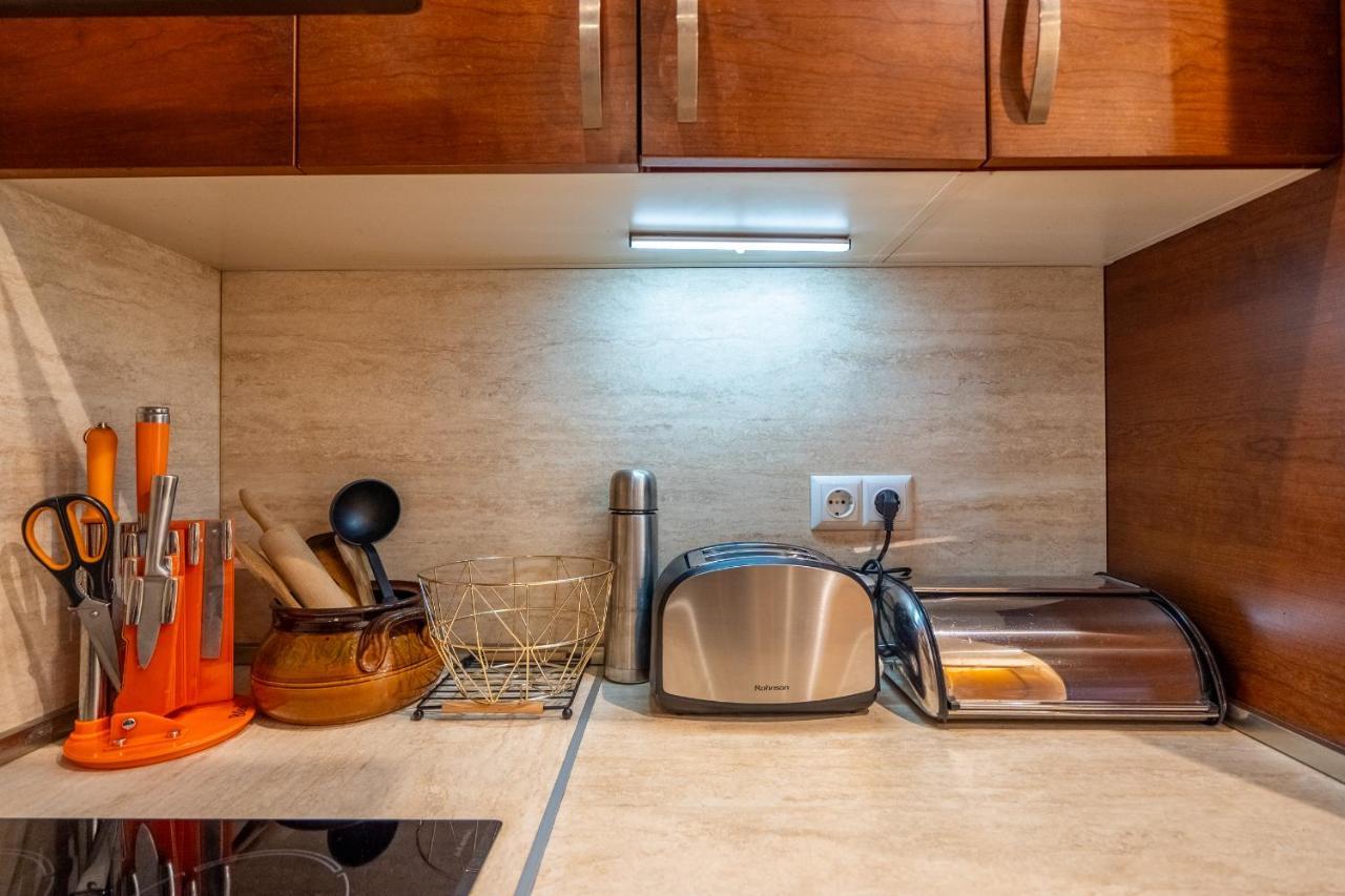 Premium Comfy 2Bdr Apt - Free Parking - Fast Wi-Fi Sofia Esterno foto