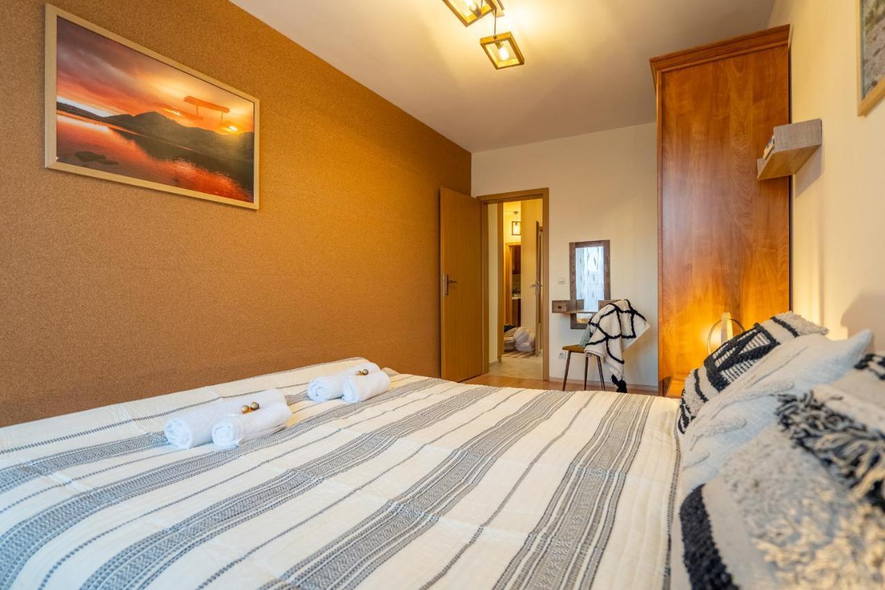 Premium Comfy 2Bdr Apt - Free Parking - Fast Wi-Fi Sofia Esterno foto
