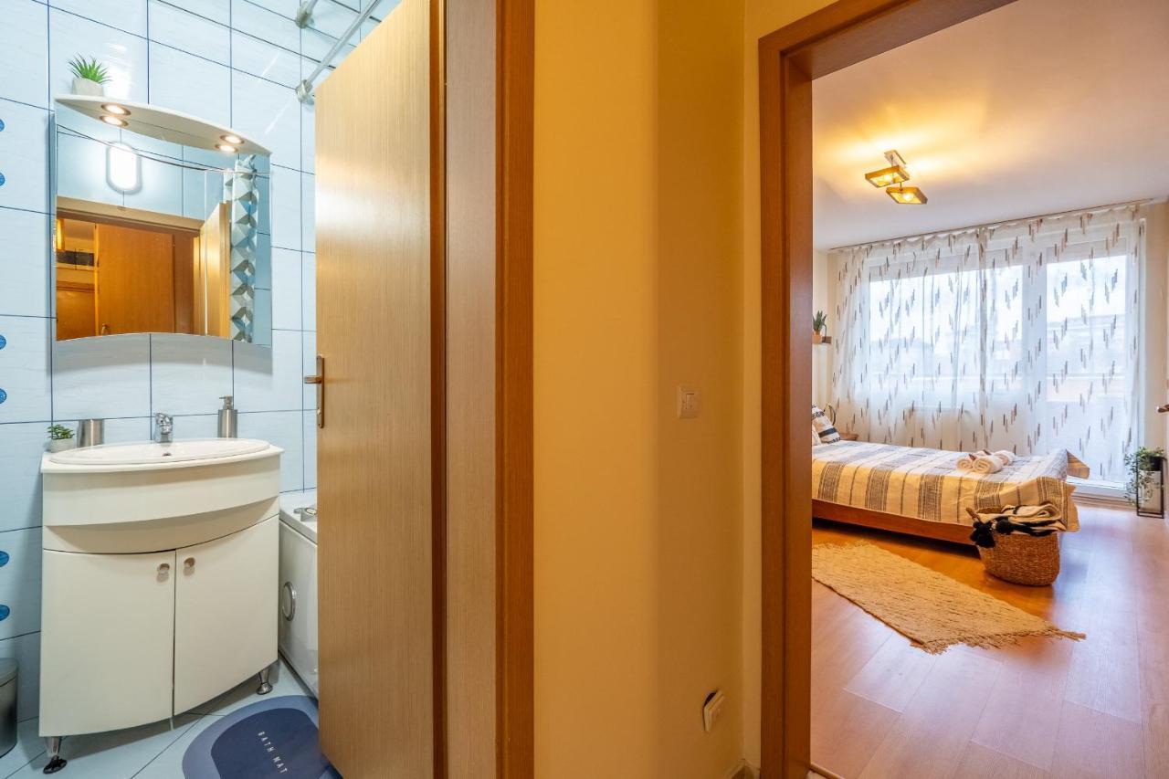 Premium Comfy 2Bdr Apt - Free Parking - Fast Wi-Fi Sofia Esterno foto