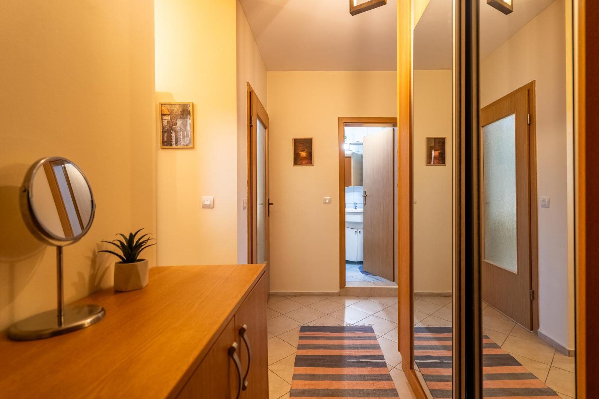 Premium Comfy 2Bdr Apt - Free Parking - Fast Wi-Fi Sofia Esterno foto
