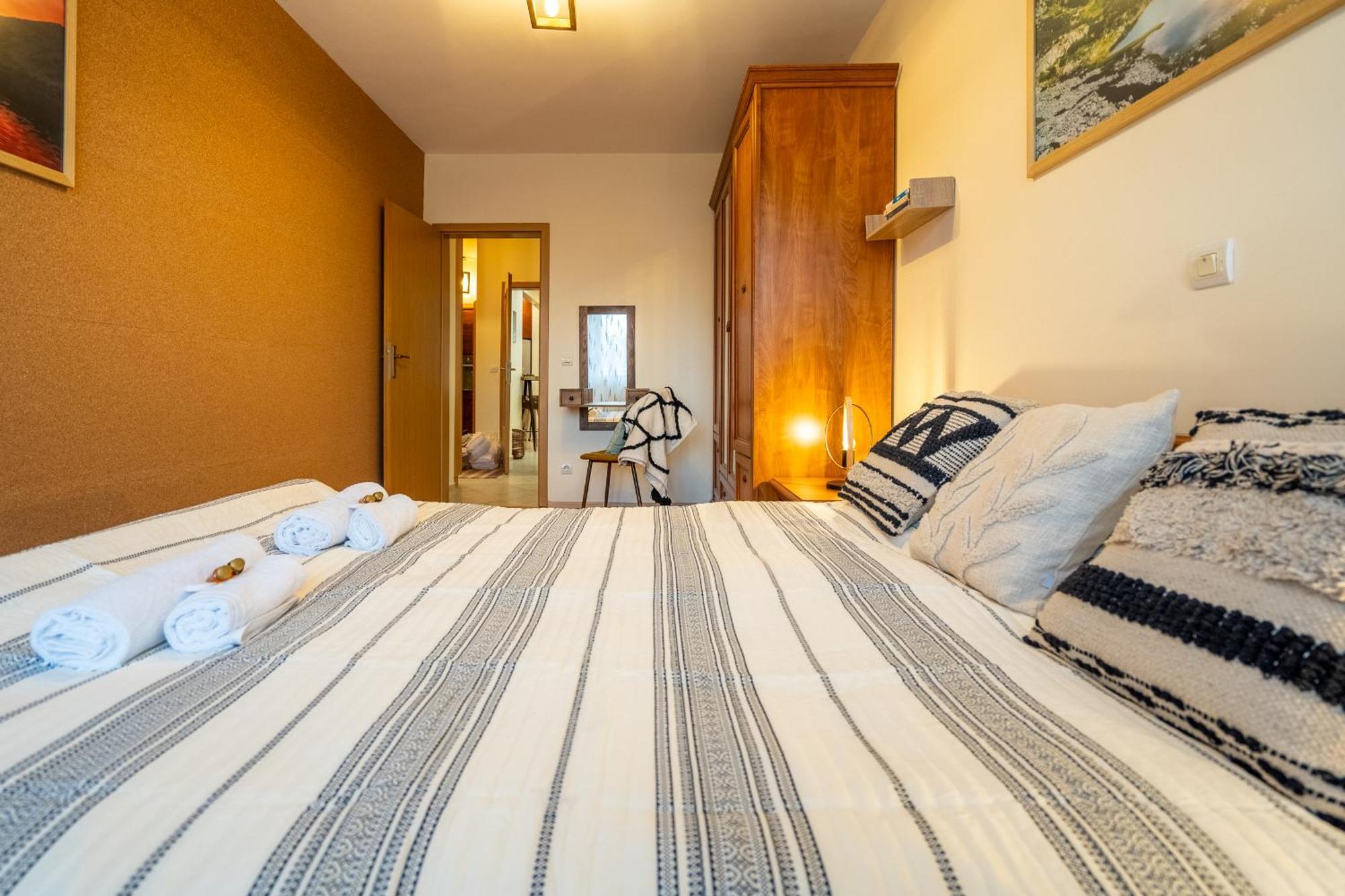 Premium Comfy 2Bdr Apt - Free Parking - Fast Wi-Fi Sofia Esterno foto